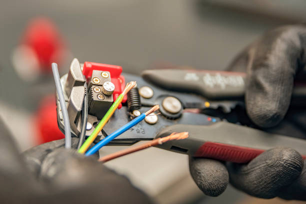 Best Circuit Breaker Repair  in USA